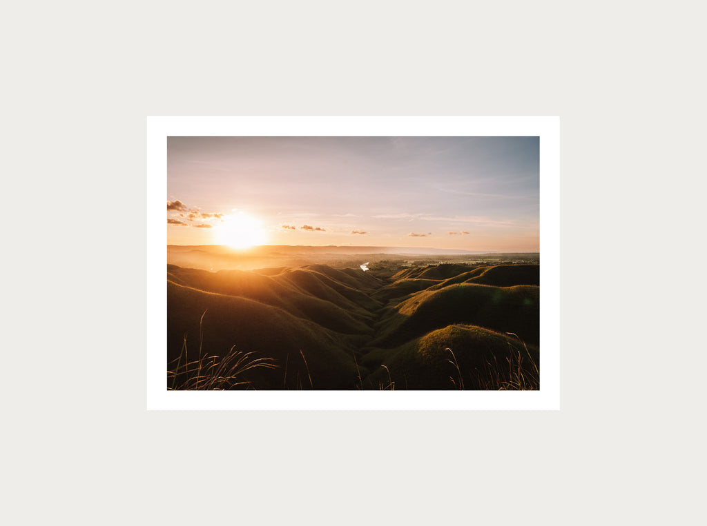 Coucher de soleil sur les collines
